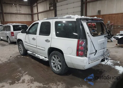 2008 GMC Yukon Denali из США, поврежденный, VIN 1GKFK63878J236051